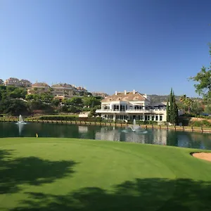 https://apartamentos-greenlife-golf.1costadelsol.com